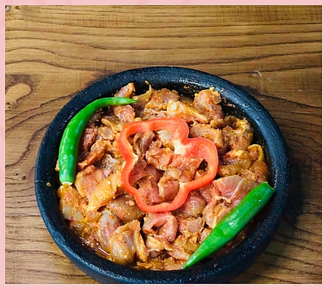 طاجن لحم فخار (صغير)